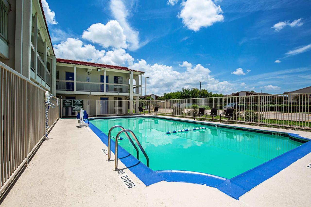 Motel 6 Texas City Exterior foto